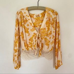 Free People Tie front top READ DESCRIPTION